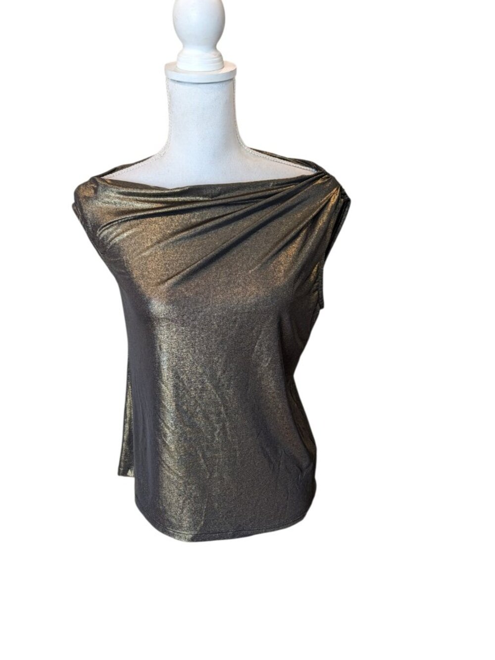 Trina Turk Boatneck Sleeveless Metallic Drape Top Sz Small